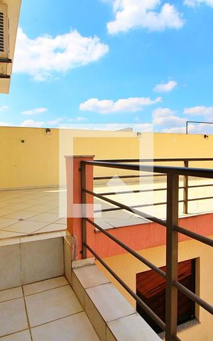 Casa à venda com 300m², 4 quartos e 6 vagasVaranda da Suíte 1
