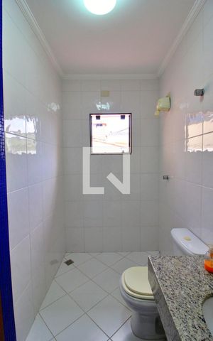 Casa à venda com 300m², 4 quartos e 6 vagasBanheiro do Escritório
