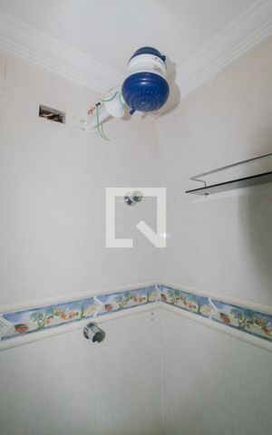Apartamento para alugar com 54m², 2 quartos e 1 vaga Apartamento para alugar com 54m², 2 quartos e 1 vagaBanheiro