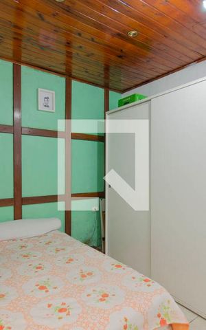 Casa à venda com 224m², 4 quartos e 2 vagasCasa 2 Suíte