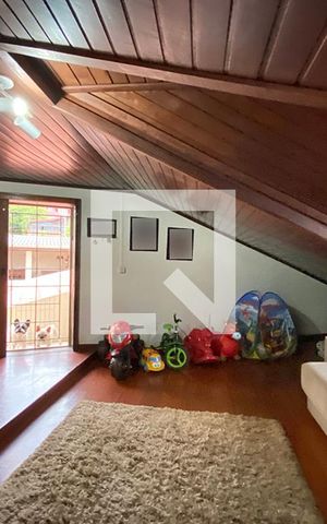 Casa à venda com 230m², 4 quartos e 2 vagasSala de Estar 2
