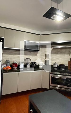 Casa à venda com 230m², 4 quartos e 2 vagasCozinha