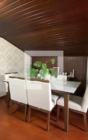 Casa à venda com 230m², 4 quartos e 2 vagasSala de Jantar 1