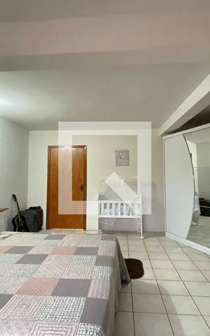 Casa à venda com 230m², 4 quartos e 2 vagasQuarto 5 - Suite