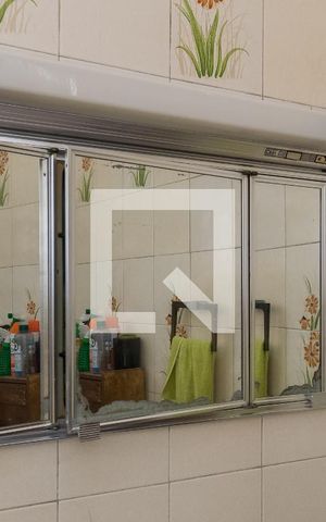 Apartamento à venda com 120m², 2 quartos e 2 vagas Apartamento à venda com 120m², 2 quartos e 2 vagasBanheiro - Armário