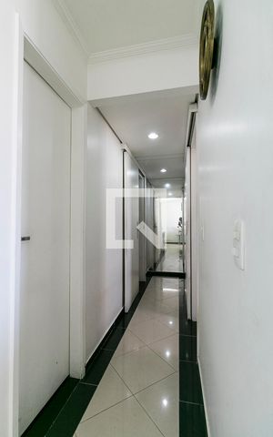 Apartamento à venda com 82m², 3 quartos e 2 vagasCorredor