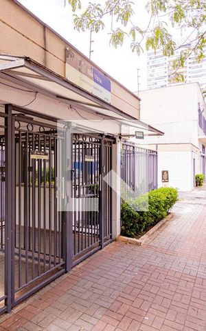 Apartamento para alugar com 63m², 2 quartos e 1 vaga Apartamento para alugar com 63m², 2 quartos e 1 vagaFachada