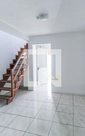 Casa de condomínio à venda com 75m², 2 quartos e 1 vagaGaragem