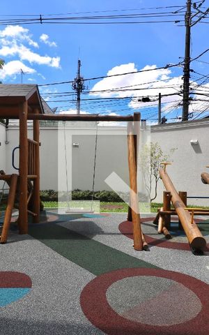 Studio à venda com 26m², 1 quarto e sem vaga Studio à venda com 26m², 1 quarto e sem vagaÁrea Comum - Playground