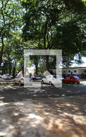 Apartamento à venda com 50m², 2 quartos e 1 vagaÁrea Comum - Estacionamento (área verde)
