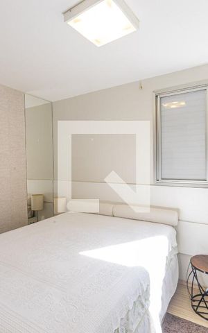 Apartamento à venda com 58m², 2 quartos e 1 vaga Apartamento à venda com 58m², 2 quartos e 1 vagaSuite