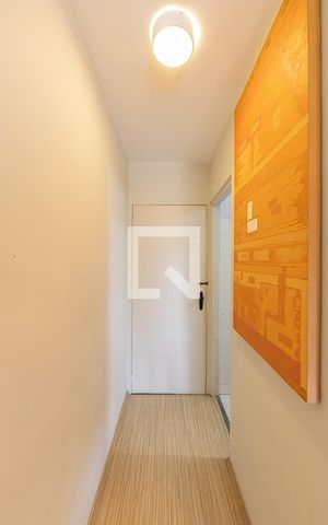 Apartamento à venda com 58m², 2 quartos e 1 vaga Apartamento à venda com 58m², 2 quartos e 1 vagaCorredor
