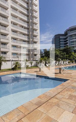 Apartamento à venda com 58m², 2 quartos e 1 vaga Apartamento à venda com 58m², 2 quartos e 1 vagaÁrea comum - Piscina