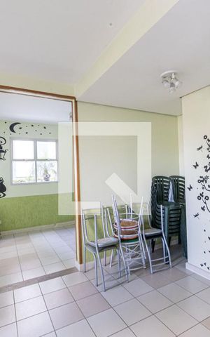 Apartamento à venda com 58m², 2 quartos e 1 vaga Apartamento à venda com 58m², 2 quartos e 1 vagaÁrea comum - Salão de festas