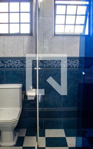 Casa à venda com 202m², 4 quartos e 3 vagas Casa à venda com 202m², 4 quartos e 3 vagasBanheiro do Quarto 2