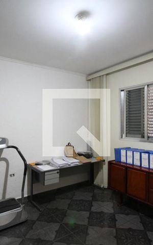Casa à venda com 600m², 4 quartos e 2 vagasQuarto 1