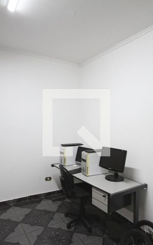 Casa à venda com 600m², 4 quartos e 2 vagasSuíte 2