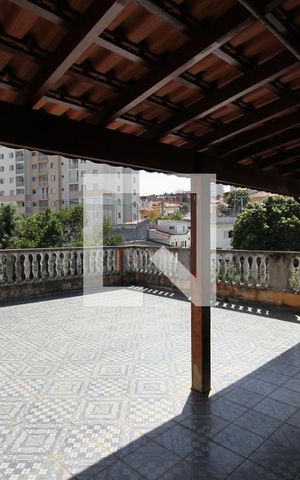 Casa à venda com 600m², 4 quartos e 2 vagasChurrasqueira