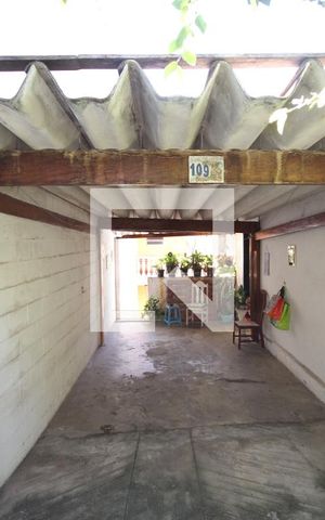 Casa à venda com 600m², 4 quartos e 2 vagasGaragem