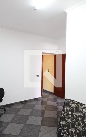 Casa à venda com 600m², 4 quartos e 2 vagasSuíte 1