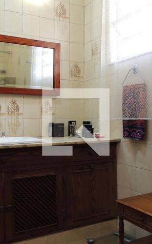 Casa à venda com 382m², 9 quartos e 3 vagasBanheiro da Suíte - Casa 1