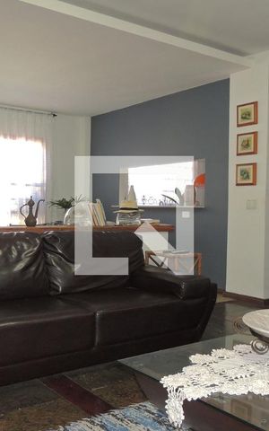 Casa à venda com 382m², 9 quartos e 3 vagasSala da casa 1