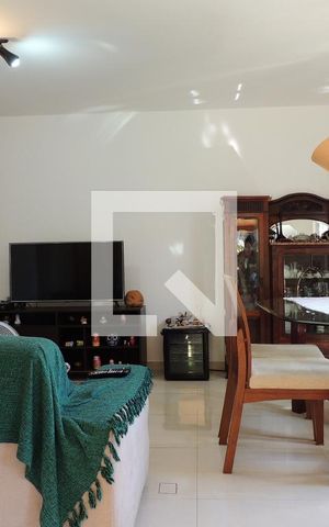 Casa à venda com 382m², 9 quartos e 3 vagasSala - casa 2