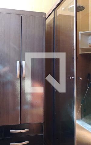 Casa à venda com 382m², 9 quartos e 3 vagasBanheiro social - Casa 1