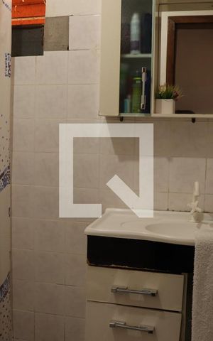 Casa à venda com 50m², 2 quartos e 1 vagaBanheiro