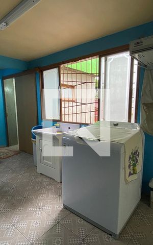 Casa à venda com 216m², 2 quartos e 2 vagasLavanderia