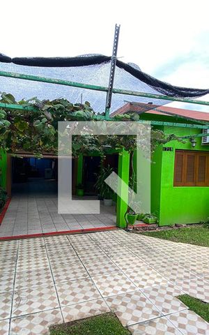 Casa à venda com 216m², 2 quartos e 2 vagasÁrea Externa