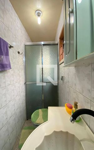 Casa à venda com 216m², 2 quartos e 2 vagasBanheiro 3