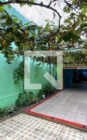 Casa à venda com 216m², 2 quartos e 2 vagasÁrea Externa