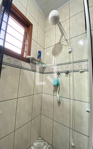 Casa à venda com 216m², 2 quartos e 2 vagasBox do Banheiro 2