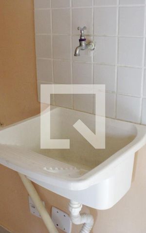 Casa à venda com 180m², 4 quartos e sem vagaÁrea de Serviço
