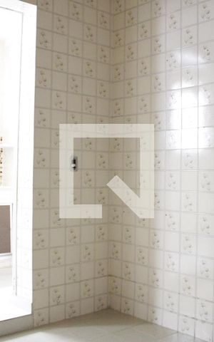 Casa à venda com 180m², 4 quartos e sem vagaquarto 2
