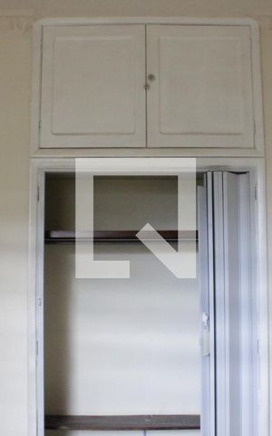 Casa à venda com 180m², 4 quartos e sem vagaquarto 1