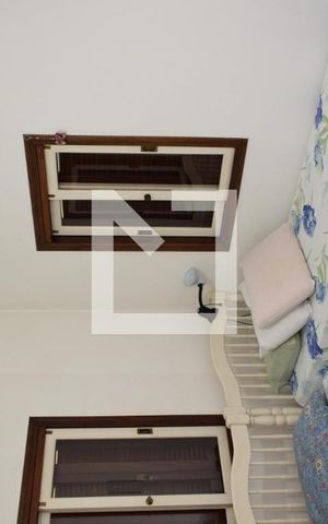 Casa à venda com 328m², 3 quartos e 8 vagasQuarto 3