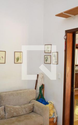 Casa à venda com 328m², 3 quartos e 8 vagasSala