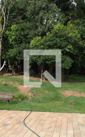 Casa à venda com 328m², 3 quartos e 8 vagasQuintal