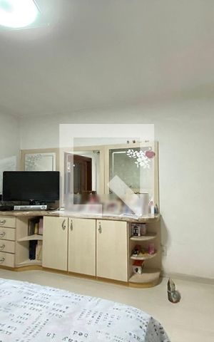 Casa à venda com 223m², 5 quartos e 2 vagasQuarto 1 - Suíte