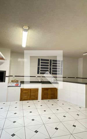 Casa à venda com 223m², 5 quartos e 2 vagasÁrea de Serviço