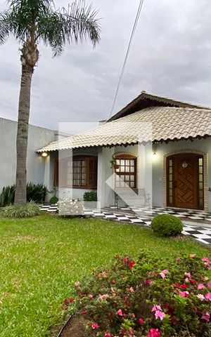 Casa à venda com 223m², 5 quartos e 2 vagasÁrea Externa