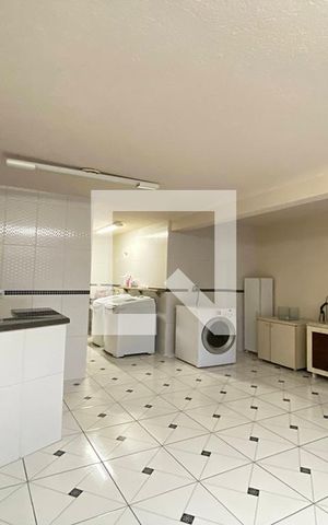 Casa à venda com 223m², 5 quartos e 2 vagasÁrea de Serviço