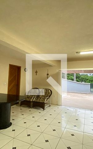 Casa à venda com 223m², 5 quartos e 2 vagasÁrea de Serviço