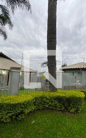 Casa à venda com 223m², 5 quartos e 2 vagasFachada