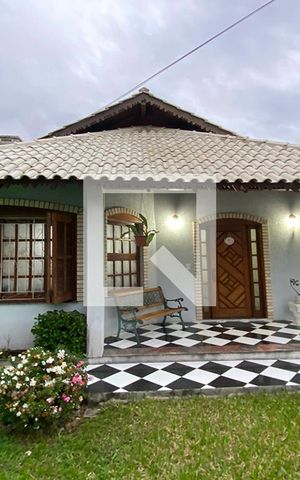 Casa à venda com 223m², 5 quartos e 2 vagasÁrea Externa