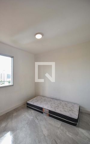 Apartamento à venda com 75m², 2 quartos e 2 vagasQuarto 02