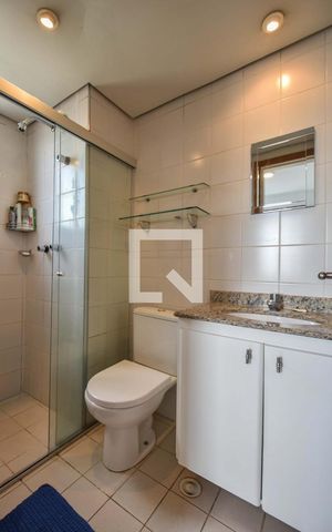Apartamento à venda com 75m², 2 quartos e 2 vagasBanheiro Suíte 01