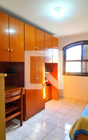 Casa à venda com 315m², 5 quartos e 4 vagasQuarto 4